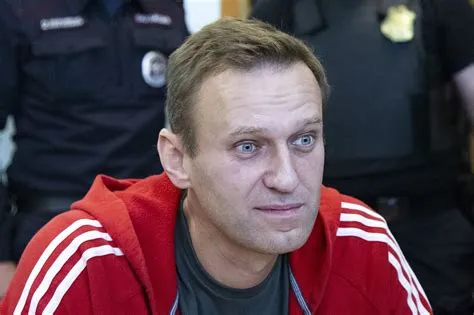 Navalny Poisoning Scandal: A Bold Assassination Attempt Exposes Russian Corruption and Weakness